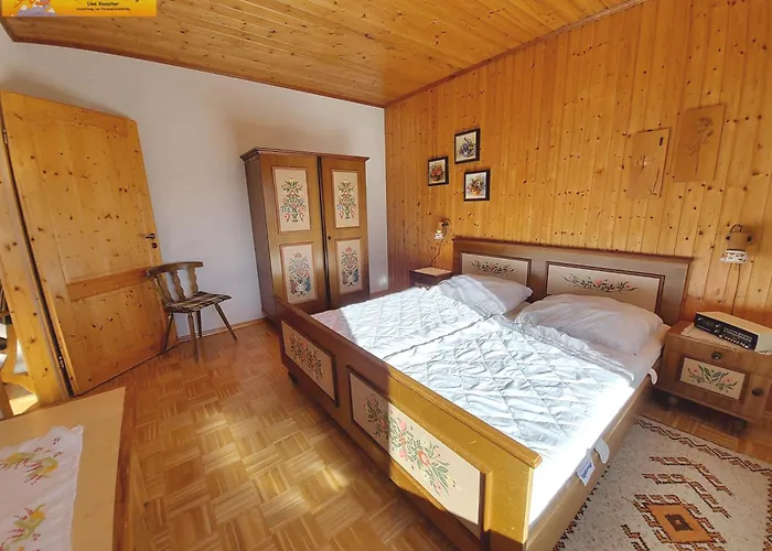 Almrausch Holiday home *